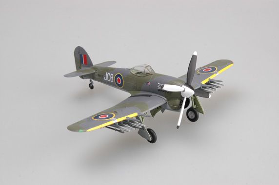 Easy Model 1/72 Typhoon Mk.IB RB431, Wing123, Plantlunne, 1945