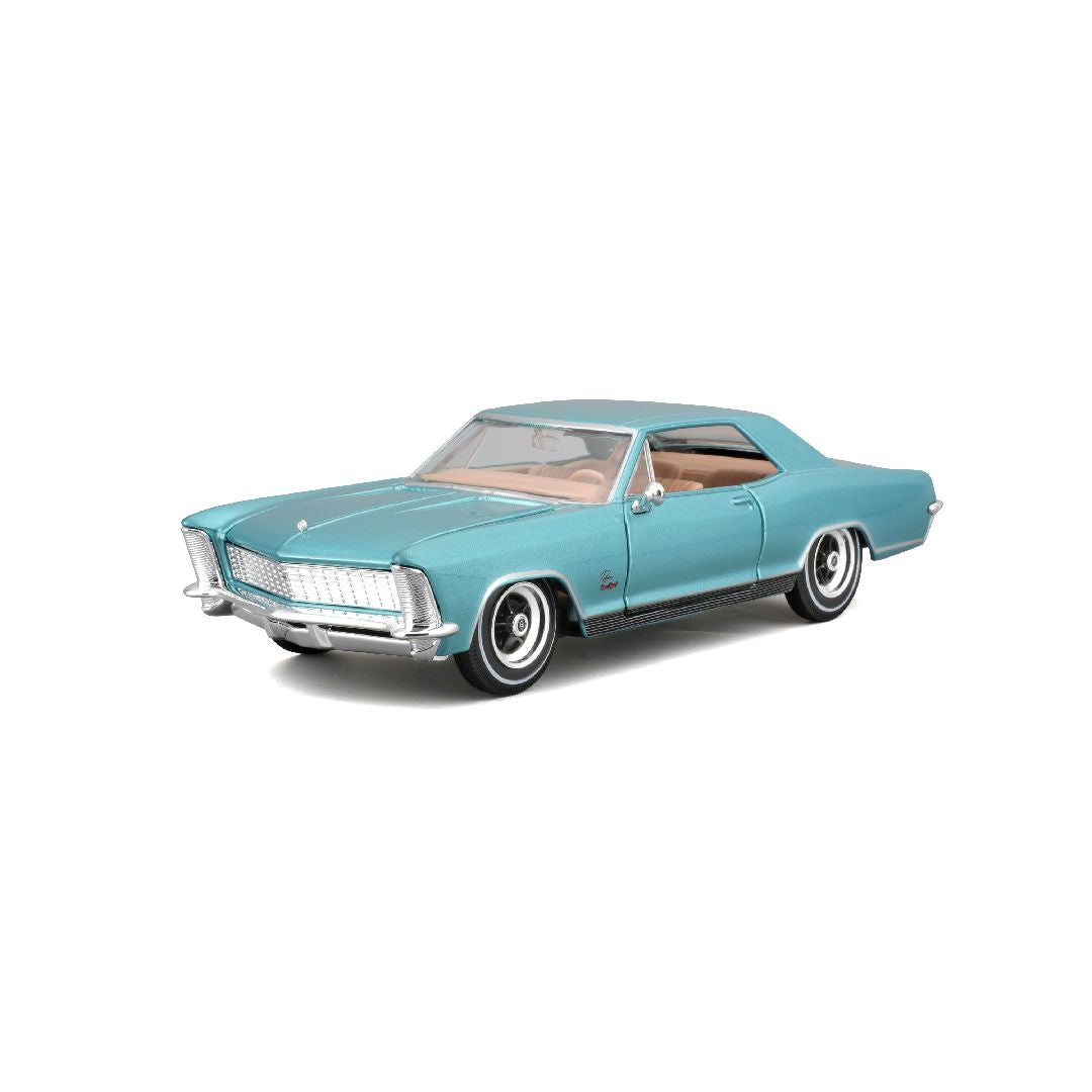 Maisto 1/26 SE 1965 Buick Riviera - Blue