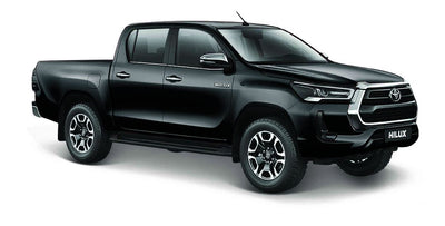 Maisto 1/24 SE Toyota Hilux (White/Black)