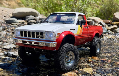 RC4WD Trail Finder 2 RTR w/1982 Toyota Pickup Hard Body Set (Red)