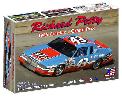 Salvinos JR Models 1/24 Richard Petty 1985 Pontiac Grand Prix Model Kit