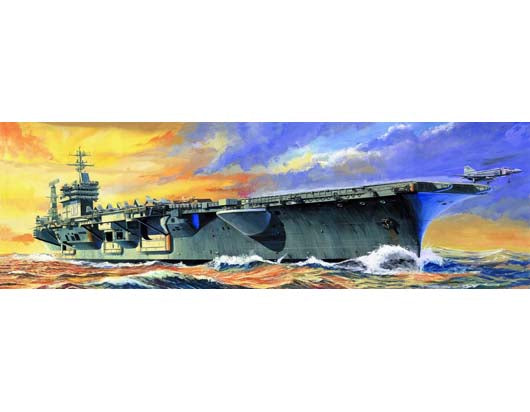 Trumpeter 1/700 Russian Navy Aircraft Carrier KUZNETSOV