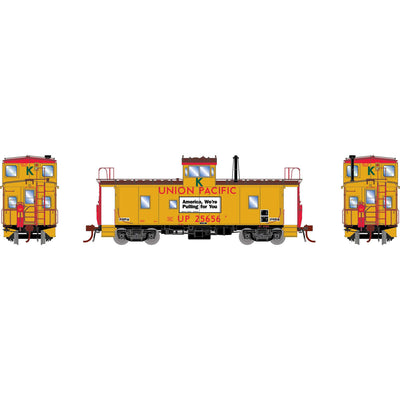 HO ICC Caboose CA-9 with Lights  UP #25656