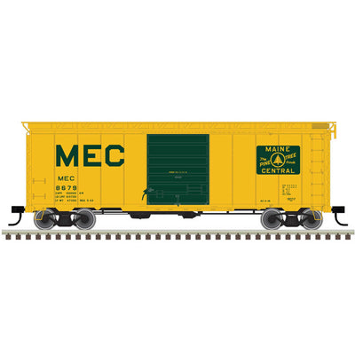 HO 40' Postwar Box Car Maine Central 8679