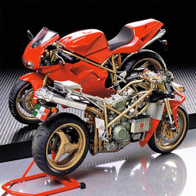 1/12 Ducati 916