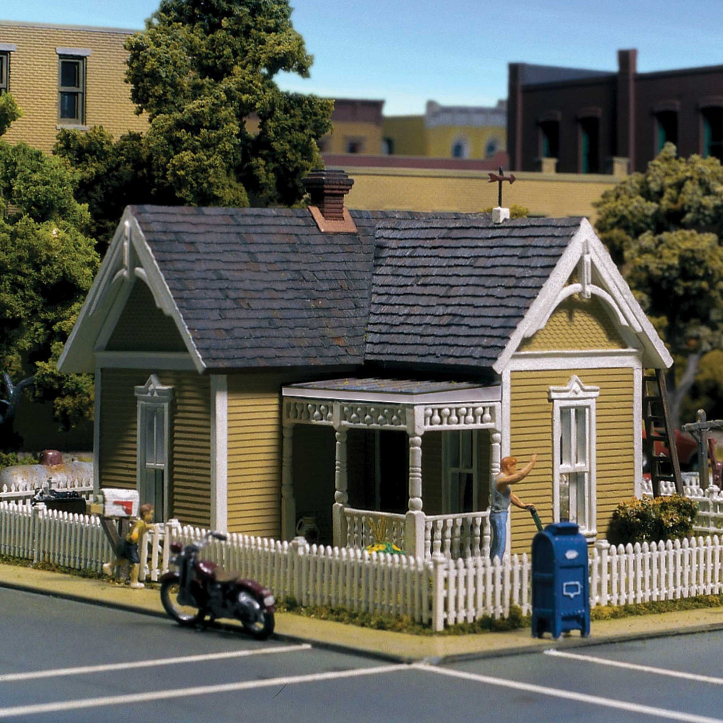 DPM HO Victorian Cottage