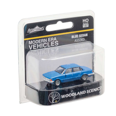 HO Blue Sedan