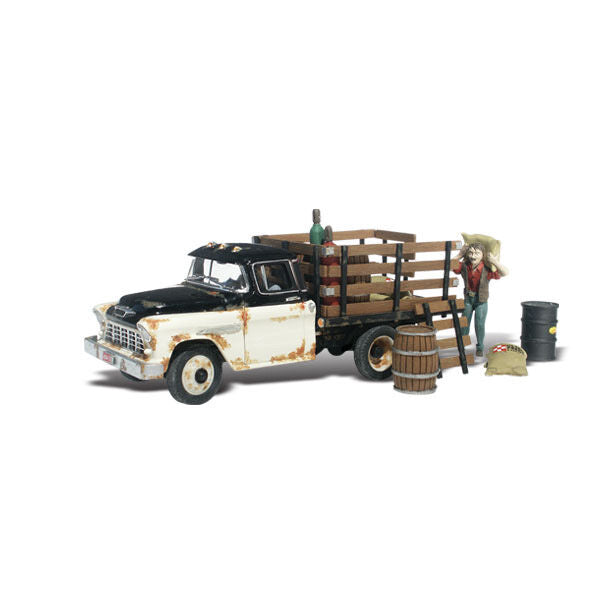 HO Henry's Haulin'