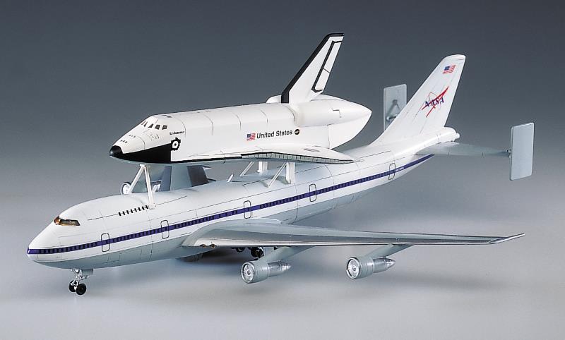 Academy 1/288 SHUTTLE & 747 CARRIER