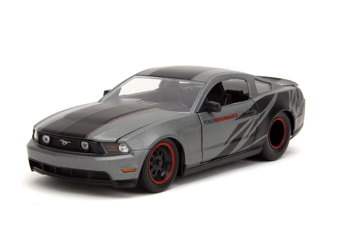 Jada 1/24 "BIGTIME Muscle" 2010 Ford Mustang GT - Metallic Charcoal