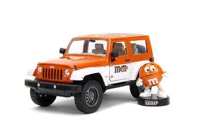 Jada 1/24 "Hollywood Rides" 2007 Jeep Wrangler with Orange M&M