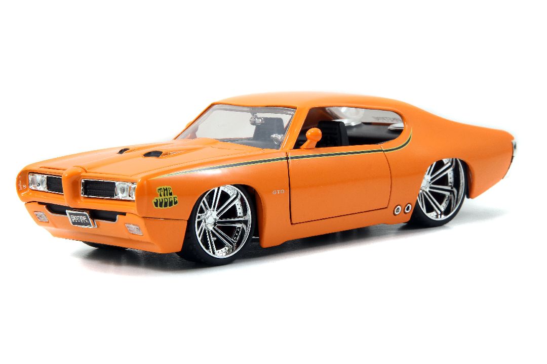 Jada 1/24 "BIGTIME Muscle" 1969 Pontiac GTO Judge