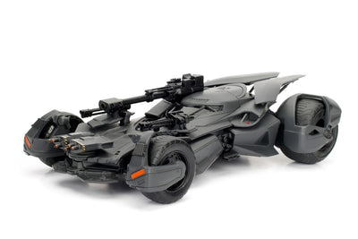 Jada 1/24 "Justice League" Batmobile w/ Batman Figure - 2017