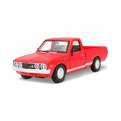 Maisto 1/24 Special Edition 1973 Datsun 620 Pick-up (Red)