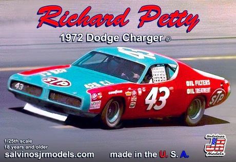 Salvinos JR Models 1/25 Richard Petty 1972 Dodge Charger "Talladega" Model Kit