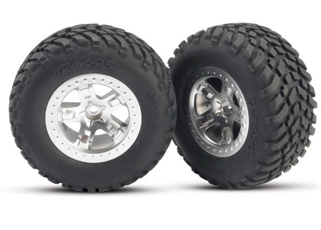 Traxxas Tire & Wheels, Assembled, Glued. (SCT Satin Chrome, Beadlock Style Wheels, SCT off-roading Racing Tires (2)